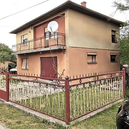 Ferienwohnung Aki Drvar Exterior foto